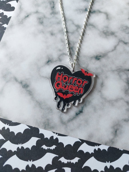 horror queen heart necklace